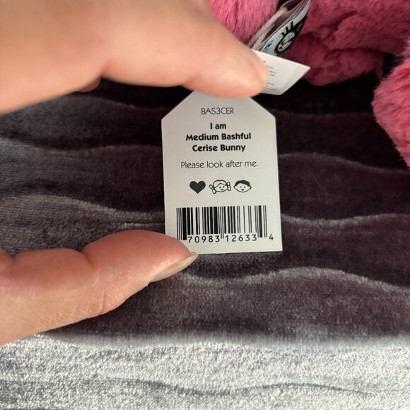 RARE Jellycat Medium Bashful Cerise Bunny BNWT - Picture 6 of 6